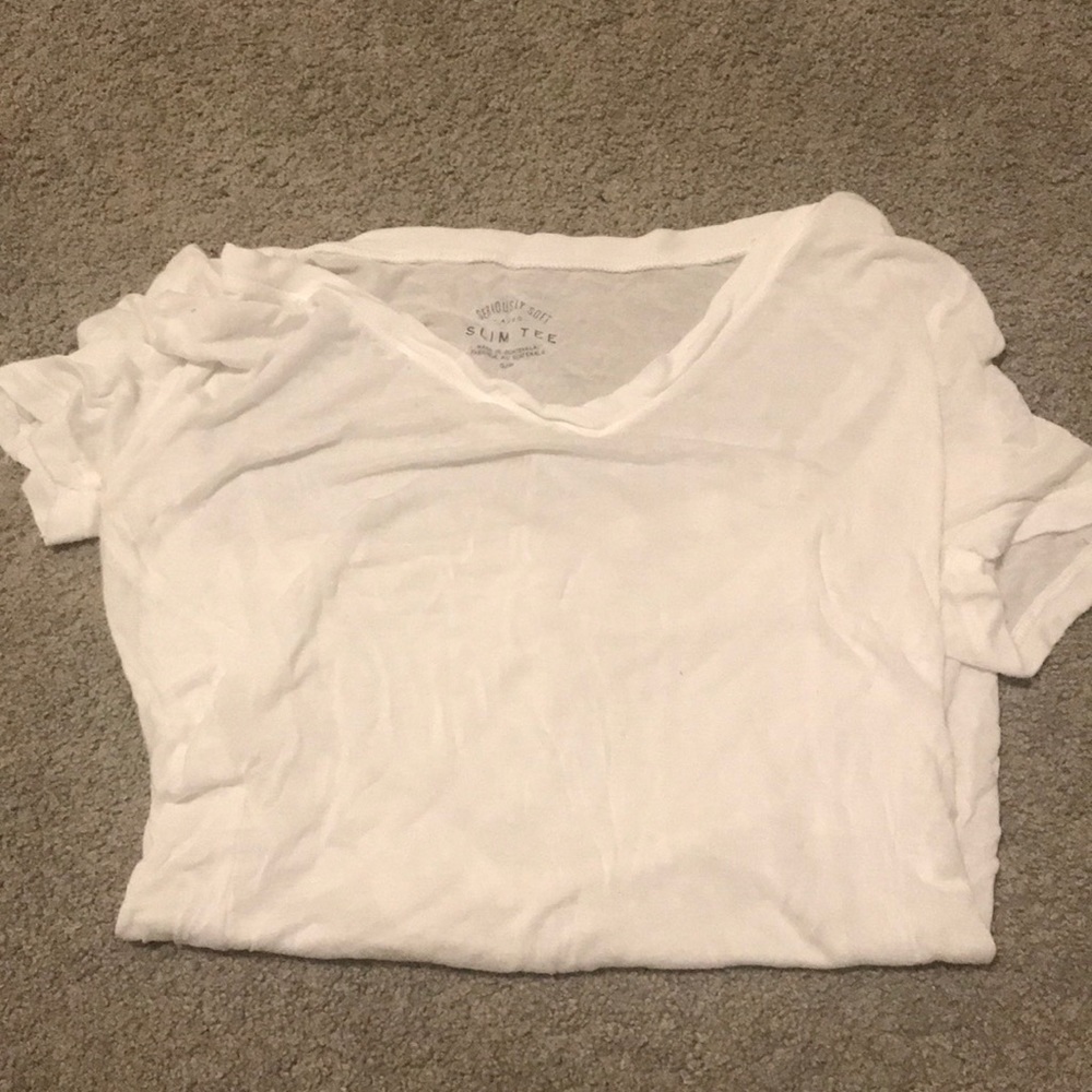 V neck white tee